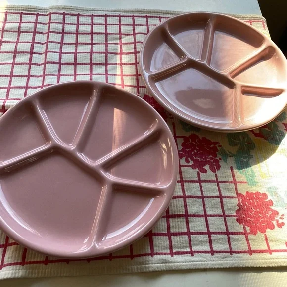 William Sonoma Pink Divided Plates Fondue Dessert Kids Appetizers 8” - Picture 1 of 3